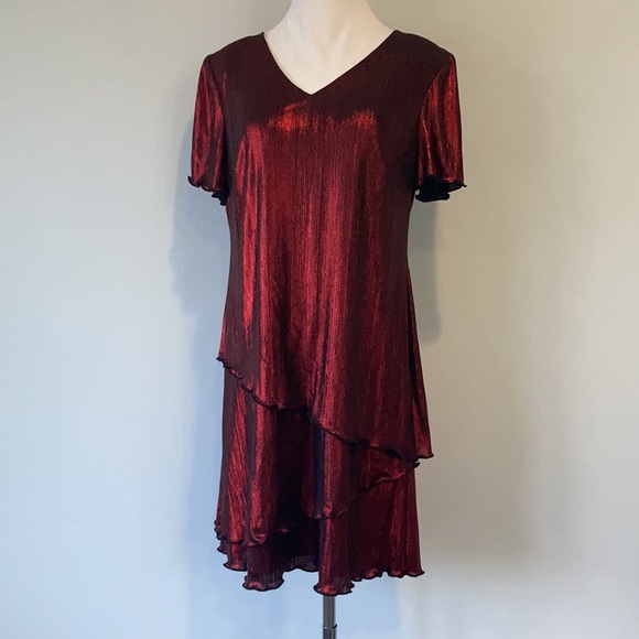 ❤️‍🔥 NWT Metallic Red Ruffle Cocktail Midi Dress - Picture 6 of 16